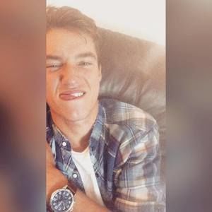 Meet your Posher, Van